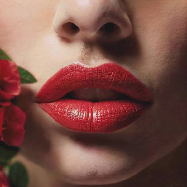 讓嘴唇變薄的方法,6招安全撫平厚唇還你精致薄唇美學