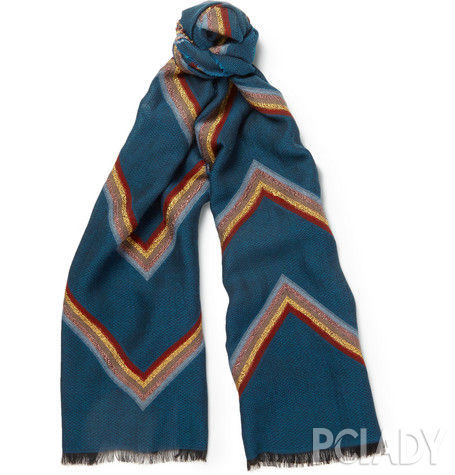 增添時(shí)尚指數(shù) 春季百搭款圍巾